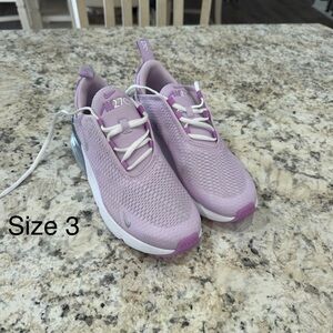 Nike Air 270 Lavender Sneakers